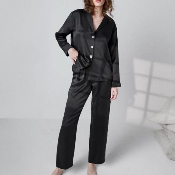 Lunya Washable Silk Long Sleeve Pant Set Black - Picture 3 of 9
